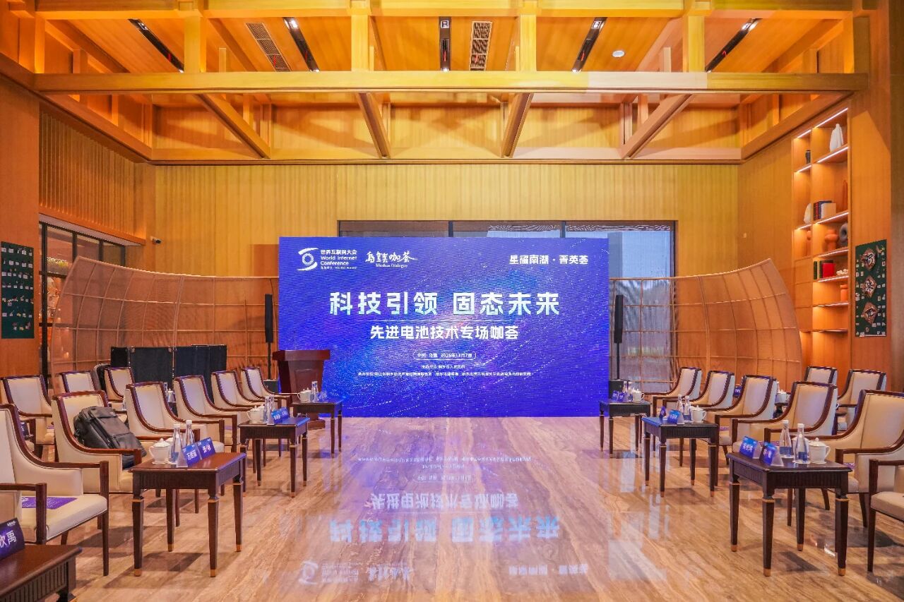 1762909978196684.jpg 864c0a6bcad9a7678801b3a91fc10299.jpg